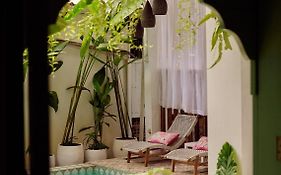 Naia Hotel Kuta Lombok